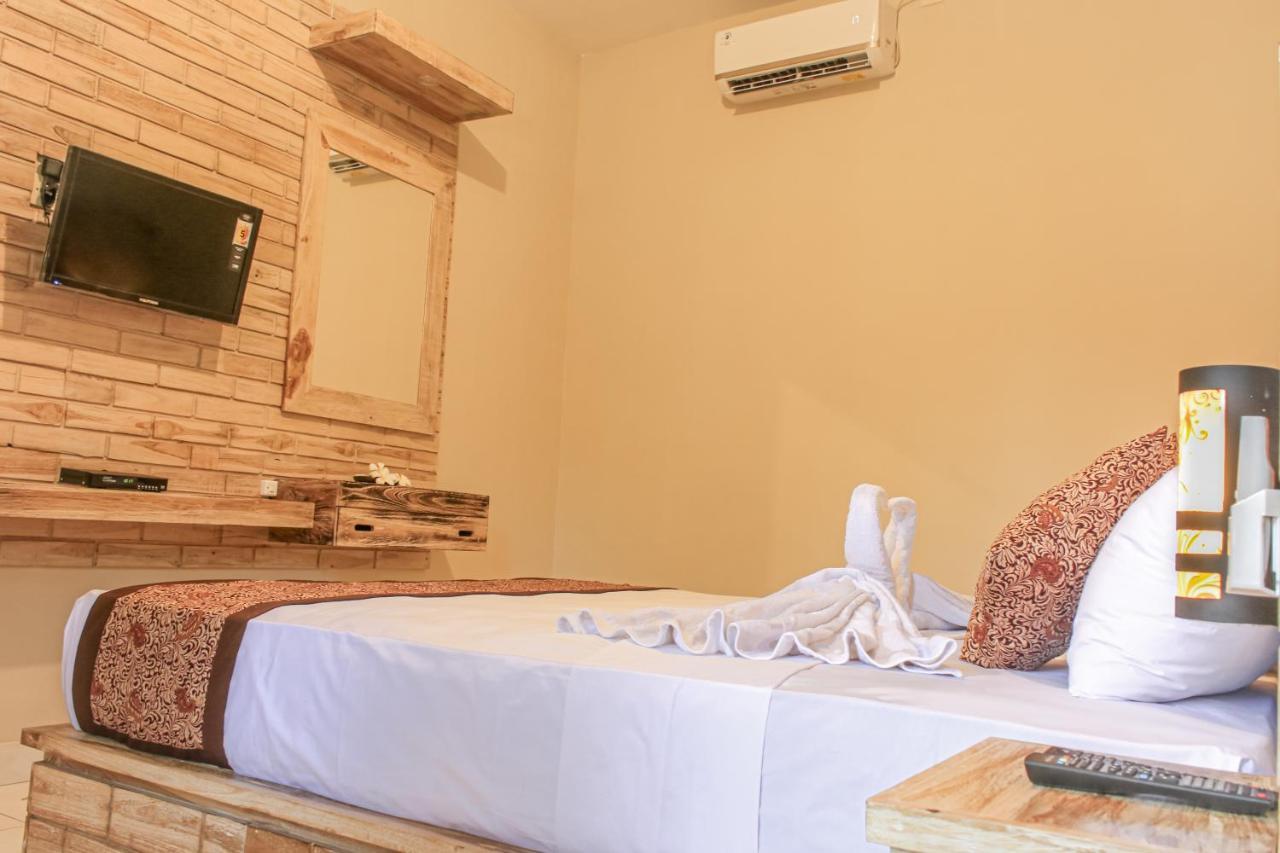 Hotel Niki Jembrana  Luaran gambar
